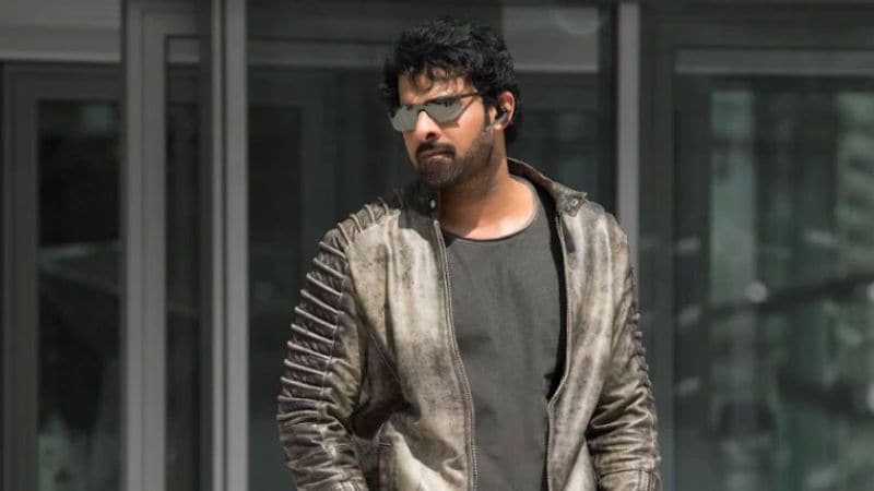 ప్రభాస్ నటిస్తోన్న 'సాహో' సినిమా షూటింగ్ రామోజీ ఫిలిం సిటీలో జరుగుతోంది. క్లైమాక్స్ సన్నివేశాల్లో భాగంగా కీలకమైన ఫైట్ సీక్వెన్స్ ని తెరకెక్కిస్తున్నారు. దీనికోసం ప్రత్యేకంగా సెట్ ని రూపొందించారు.