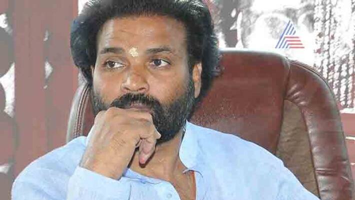 NO Doctors In Molakalmuru former MLA Thippeswamy Slams Minister CT Ravi NO Doctors In Molakalmuru former MLA Thippeswamy Slams Minister CT Ravi