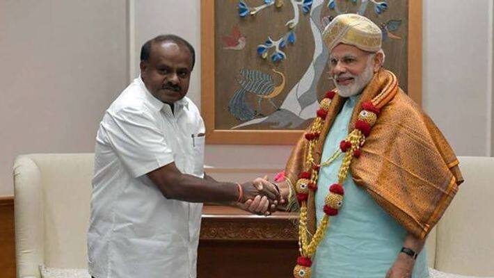 PM Modi gives Example of Karnataka coalition govt loan waiver PM Modi gives Example of Karnataka coalition govt loan waiver