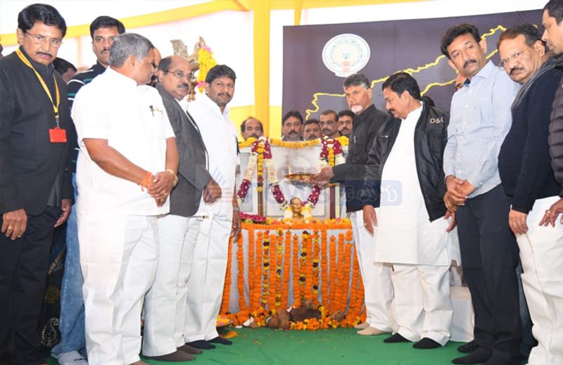 చంద్రబాబు ఢిల్లీ దీక్షకు జాతీయ నేతల మద్దతు