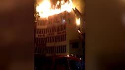 Fire At delhi's hotel Arpit, people jump from roof for survive