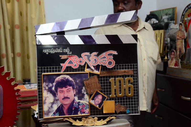 డైరెక్టర్ విజయ బాపినీడుకి సినీ తారల నివాళి (ఫొటోస్)