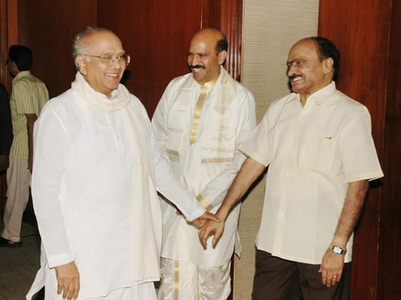 మెగా విజయ బాపినీడు