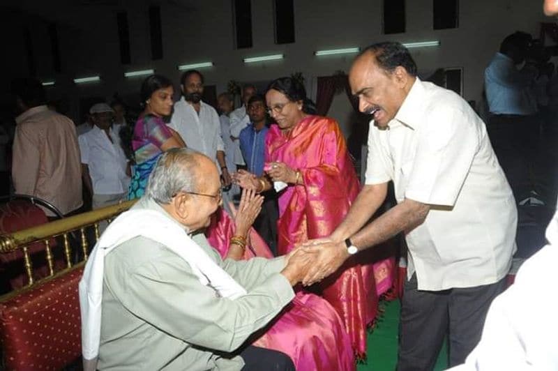 మెగా విజయ బాపినీడు
