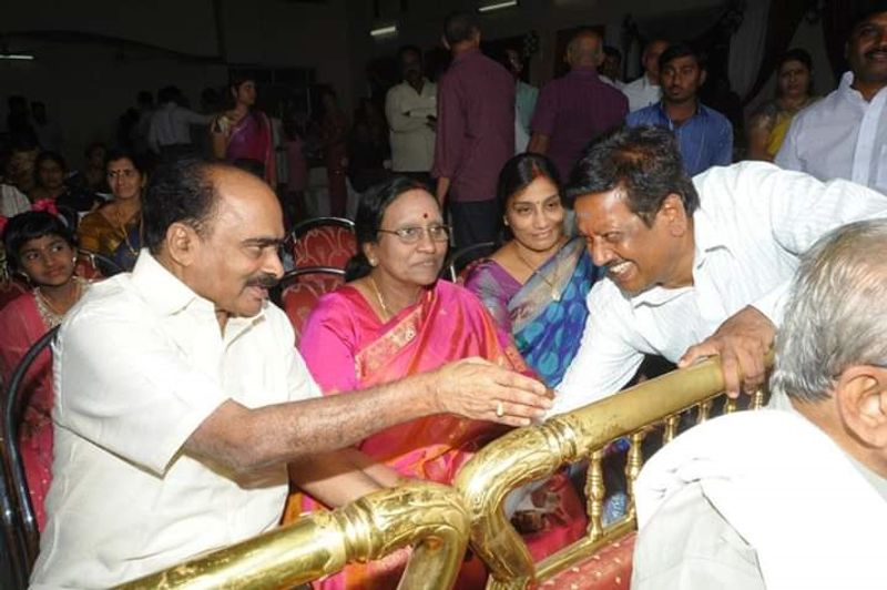 మెగా విజయ బాపినీడు