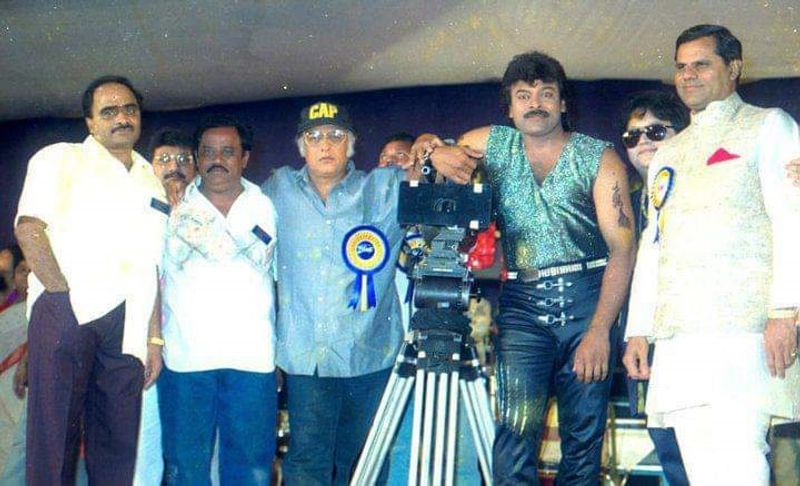 మెగా విజయ బాపినీడు