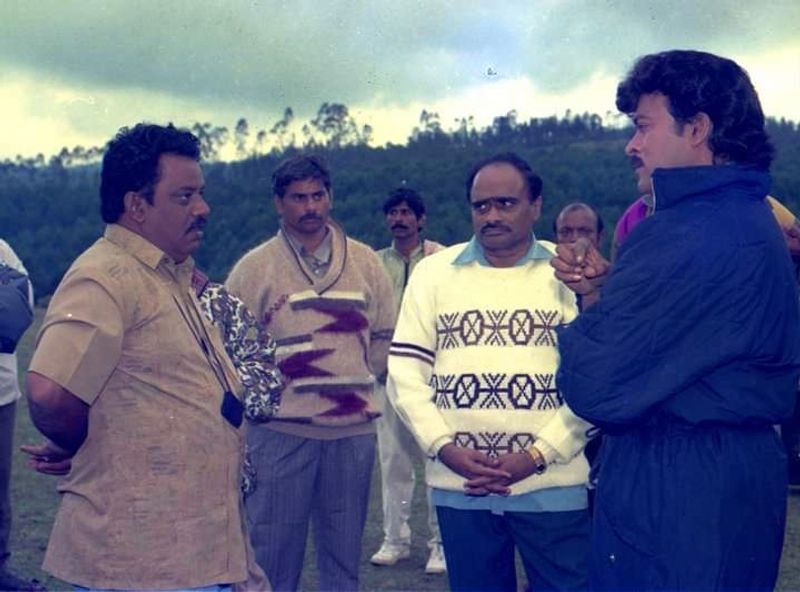 మెగా విజయ బాపినీడు