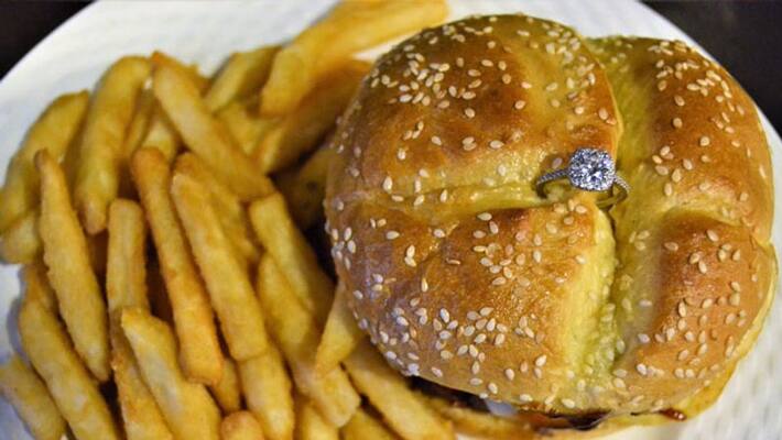 Valentines Day Burger Worth 2 Lakhs Valentines Day Burger Worth 2 Lakhs