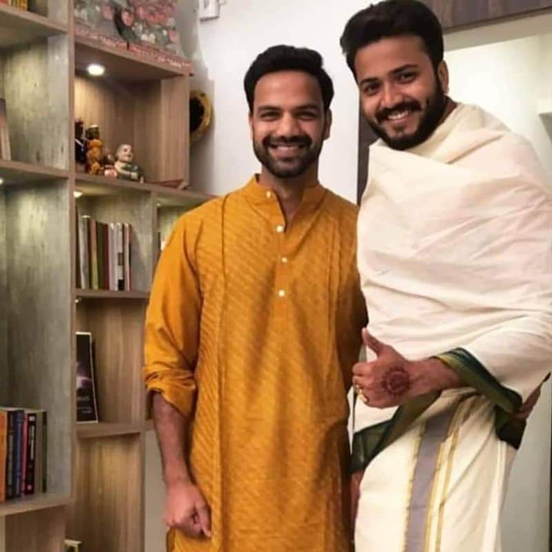 Agnisaakshi fame Vijay Surya gets married with relative Chaitra
