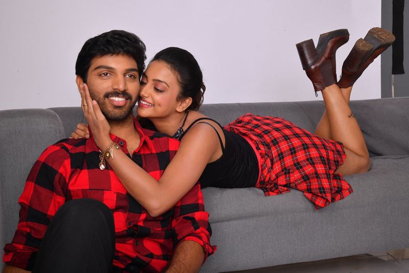 '4 లెటర్స్' మూవీ స్టిల్స్!