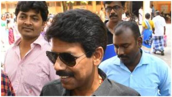 director bala sends mail to to adithya varma producer director bala sends mail to to adithya varma producer