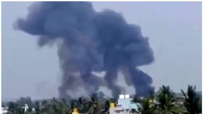 Russian Aircraft crashed in Menzelinsk of Tatarstan region, 23 peoples were on board Russian Aircraft crashed in Menzelinsk of Tatarstan region, 23 peoples were on board