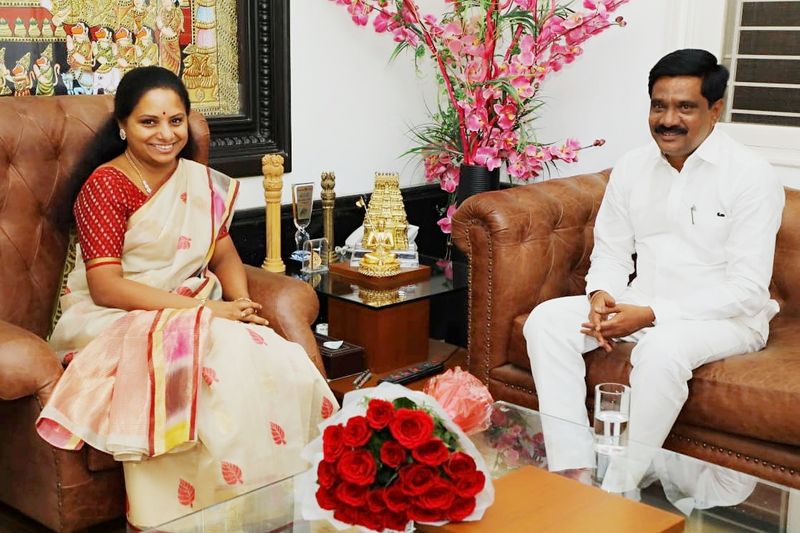 ఎంపీ కవితను కలిసిన తెలంగాణ నూతన మంత్రులు