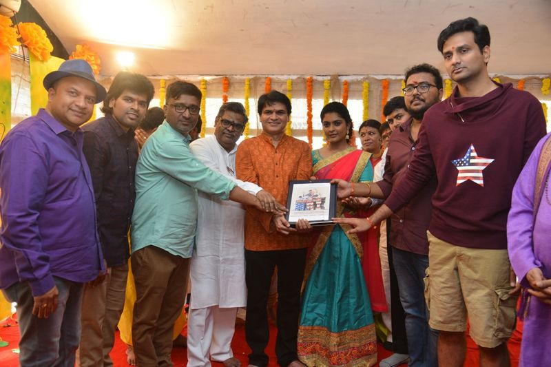 'నాయన రారా ఇంటికి' మూవీ ఓపెనింగ్ ఫోటోలు!
