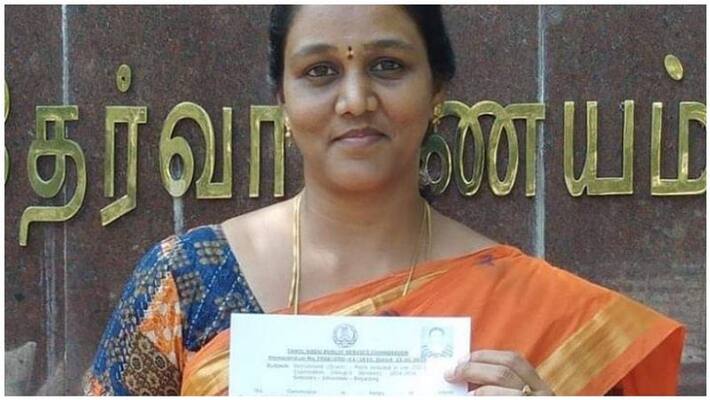 teacher become as deputy collector i karur teacher become as deputy collector i karur