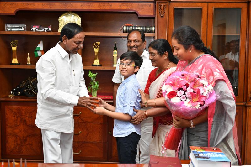 కేసీఆర్తో కొప్పుల కుటుంబం భేటీ