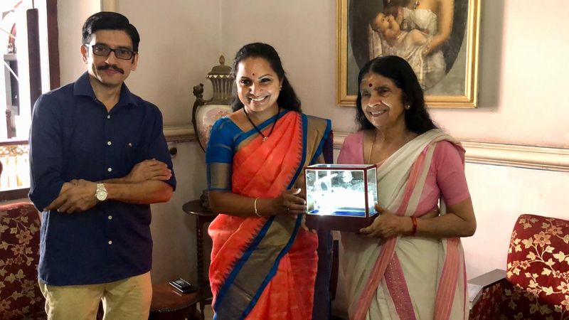 అనంత పద్మనాభస్వామిని దర్శించుకొన్న కవిత (ఫోటోలు)