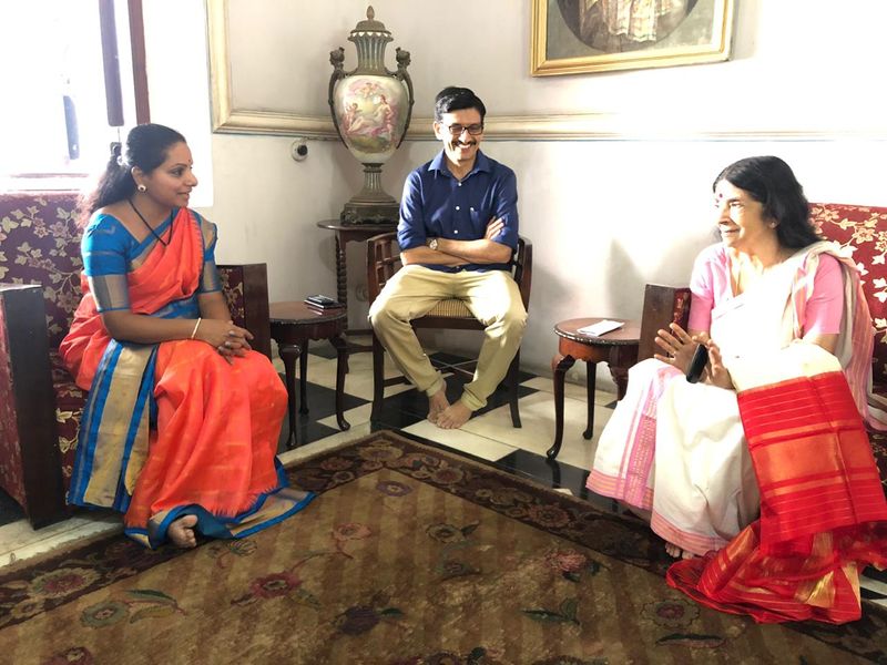 అనంత పద్మనాభస్వామిని దర్శించుకొన్న కవిత (ఫోటోలు)