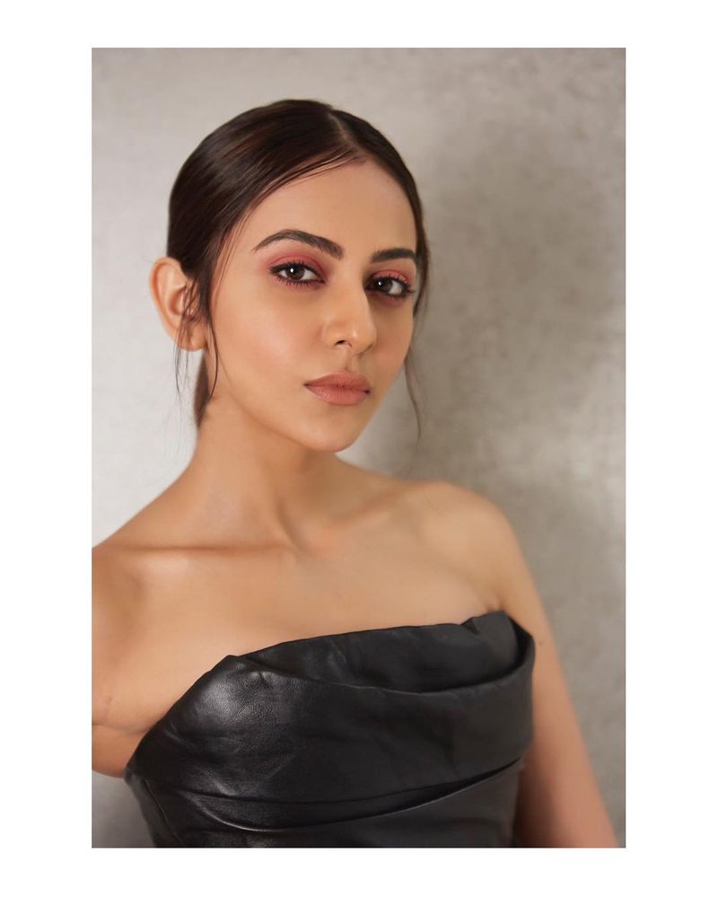 (Courtesy Instagram)రకుల్ లేటెస్ట్ ఫొటోలు