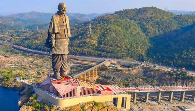 Gujarat's Statue of Unity is one of the world’s tallest statue with a height of 182 metres. According to reports, 1.9 million tourists visited the place. Statue of Unity also known as Sardar Vallabhbhai Patel's statue stands on a river valley in Gujarat’s Narmada district. It is fast becoming one of the top tourist attractions of the country.