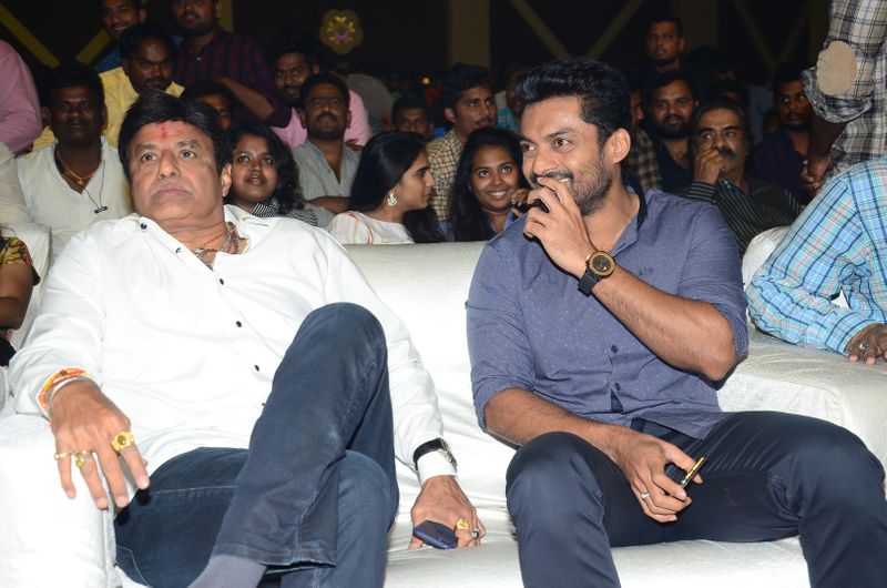 118 ప్రీ రిలీజ్ ఈవెంట్ ఫొటోస్ (తారక్ - బాలకృష్ణ )