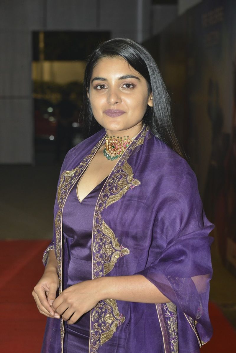 నివేత థామస్ లేటెస్ట్ ఫొటోస్ (118 ప్రీ రిలీజ్ ఈవెంట్)