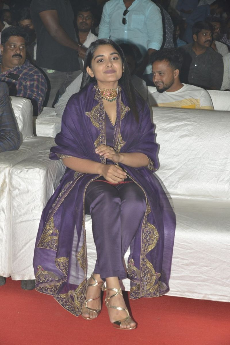 నివేత థామస్ లేటెస్ట్ ఫొటోస్ (118 ప్రీ రిలీజ్ ఈవెంట్)