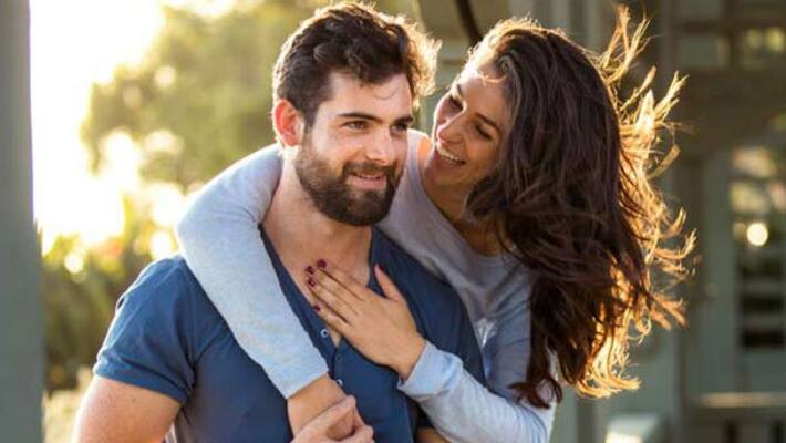 Secrets of happy couple to follow Secrets of happy couple to follow