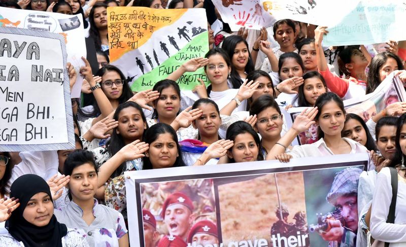 సర్జికల్ స్ట్రైక్స్: జై జవాన్ (ఫొటోలు)