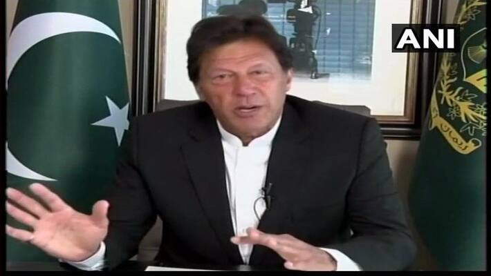 Imran Khan offers talks again with India Imran Khan offers talks again with India