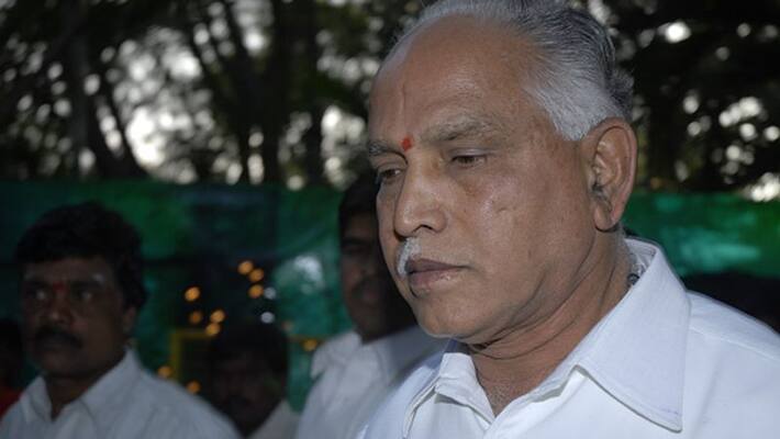 'Confident' Yediyurappa Arrives for Floor Test, Congress Leaders Go Into a Huddle 'Confident' Yediyurappa Arrives for Floor Test, Congress Leaders Go Into a Huddle
