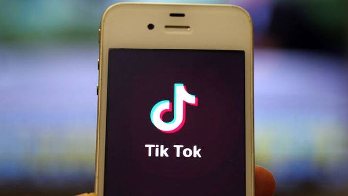 government employee made tik tok video in office government employee made tik tok video in office