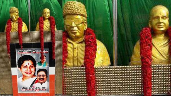 Statue of Jayalalitha at midnight Statue of Jayalalitha at midnight