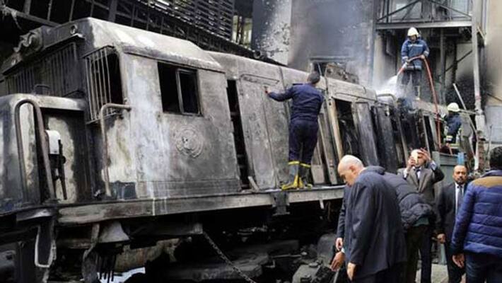 train fire...20 people kills train fire...20 people kills