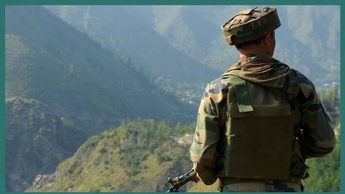 Indian Army has given a scholarship of Rs 1.45 crore to 71 needy students of Jammu and Kashmir Indian Army has given a scholarship of Rs 1.45 crore to 71 needy students of Jammu and Kashmir