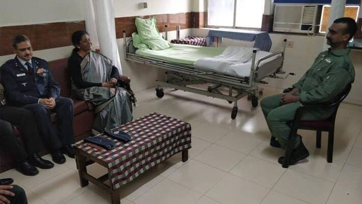Defence Minister Niramal Sitharaman Met Wing Commander Abhinandan Defence Minister Niramal Sitharaman Met Wing Commander Abhinandan