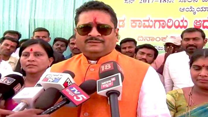 Vijayapura BJP MLA basanagouda patil yatnal In delhi rbj Vijayapura BJP MLA basanagouda patil yatnal In delhi rbj
