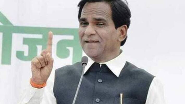 union minister raosaheb danve compares rahul gandhi with bull in jan ashirwad yatra union minister raosaheb danve compares rahul gandhi with bull in jan ashirwad yatra