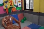 Son playschool fee more than my entire education father shares RS 4 30 lakh Fees structure ckm