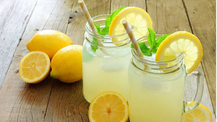 Health benefits of drinking lemon water Health benefits of drinking lemon water