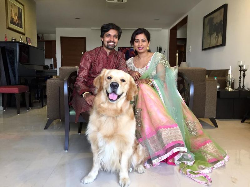 Shreya Ghoshal married her childhood sweetheart  Shiladitya Mukhopadhyaya in 2015 and the couple have an adorable dog, Sherlock Ghoshal.