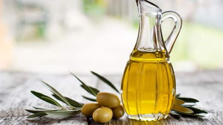 Why You Should Have A Spoonful Of Olive Oil, First Thing In The Morning! Why You Should Have A Spoonful Of Olive Oil, First Thing In The Morning!