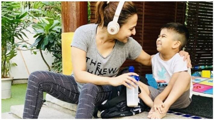 soundharya rajinikanth share the son latest photo soundharya rajinikanth share the son latest photo