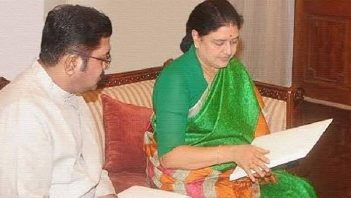 Sasikala Dismiss from the party: AMMK General General ttv dhinakaran Sasikala Dismiss from the party: AMMK General General ttv dhinakaran