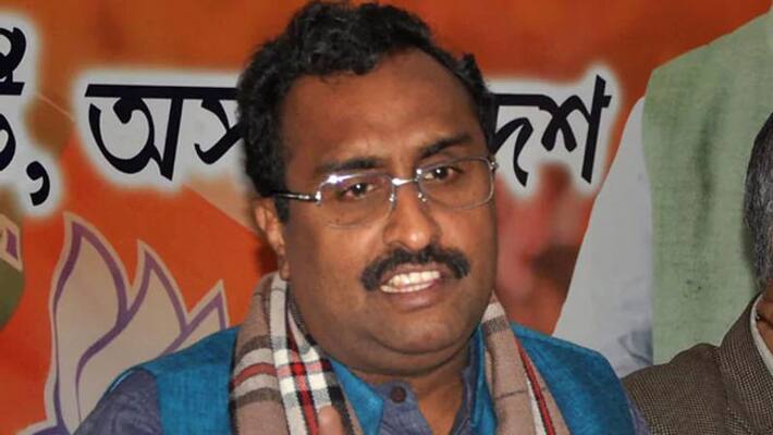 Vivek meets Ram madhav, Ramya Rao to join in BJP Vivek meets Ram madhav, Ramya Rao to join in BJP
