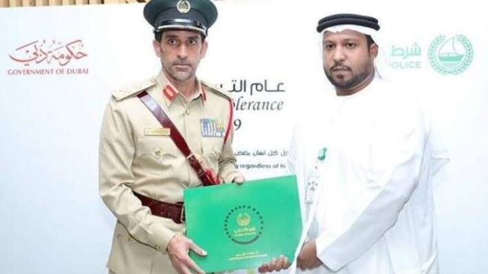 Dubai cop promoted for rejecting Dh50000 bribe Dubai cop promoted for rejecting Dh50000 bribe