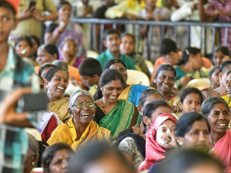 AP CM Chandrababu Naidu Participated in Election Campaign Public Meeting at Ananthapuram
