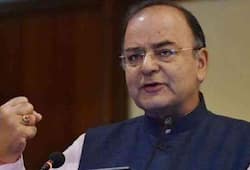 Arun Jaitley says Congress first family is an albatross around the party neck
