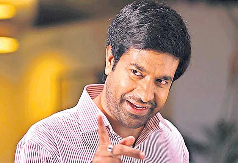 వెన్నెల కిషోర్ - రూ.5 లక్షలు