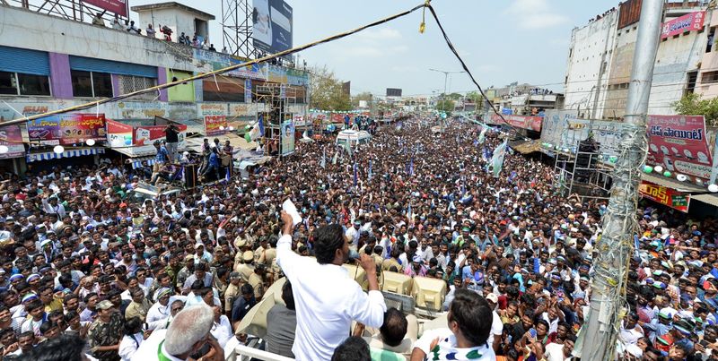 Jagan mohan reddy election campaign at west and east godavari district